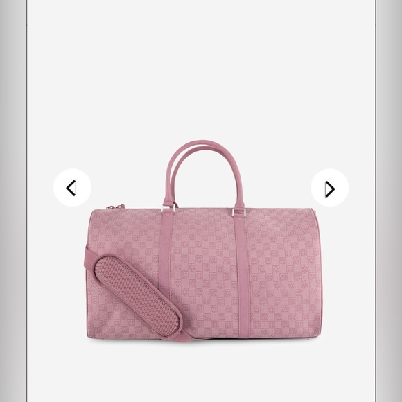 💯 % AUTHENTIC NIKE DUFFLE BAG - Picture 4 of 4